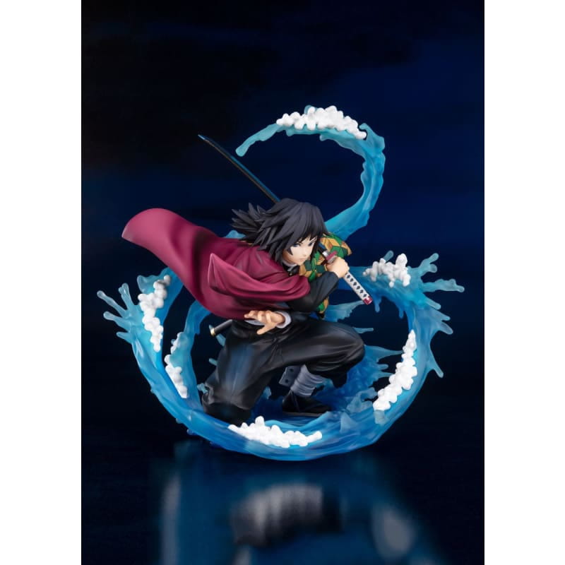 Figurine Giyu Tomioka "Le souffle de l'eau - Demon Slayer™
