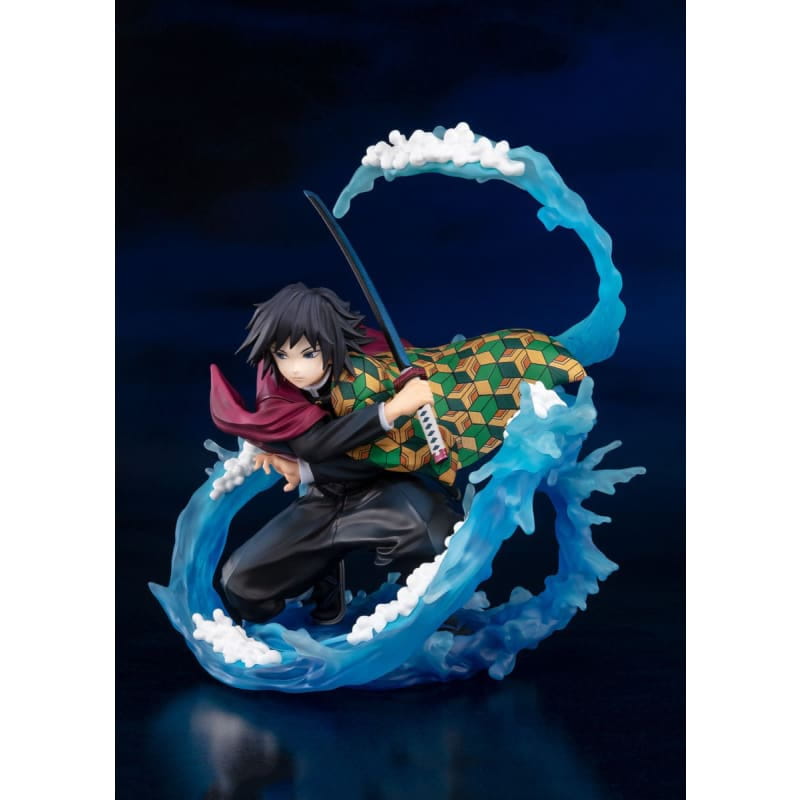 Figurine Giyu Tomioka "Le souffle de l'eau - Demon Slayer™