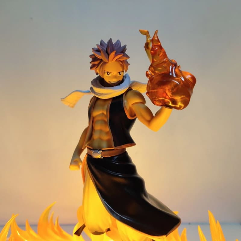 Figurine LED Natsu Dragnir - Fairy Tail™ - Figurine Manga France