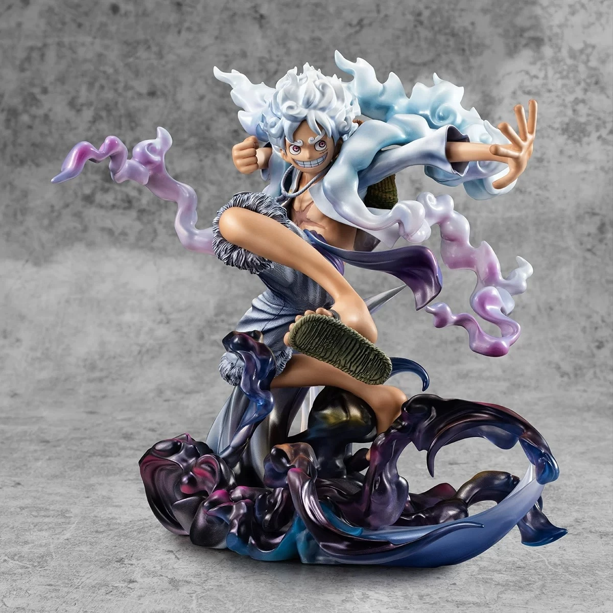 Figurine Luffy "Dieu du Soleil" - One Piece™