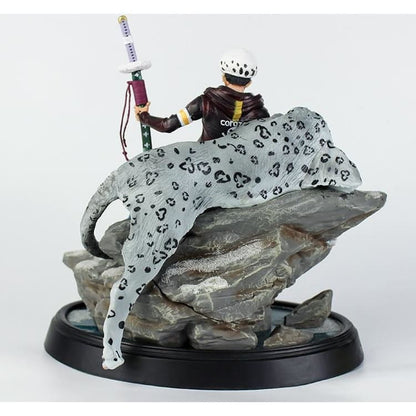 Figurine de Trafalgar D. Law du très célèbre manga One Piece